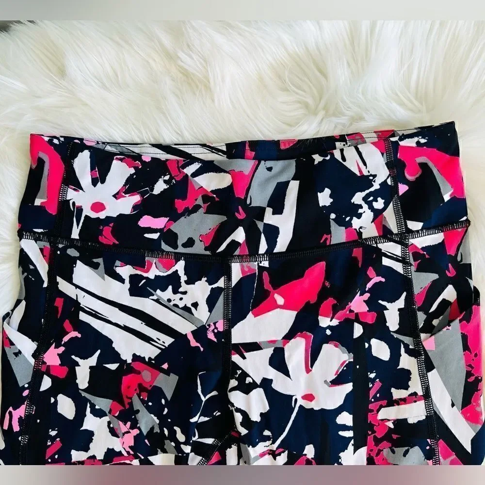 Lululemon Pace Rival Crop Pop Cut Boom Juice Multi Black pants leggings!